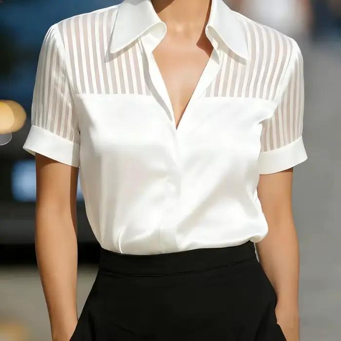 Chemisier en satin à col en V avec manches courtes rayées transparentes, chemise élégante boutonnée,