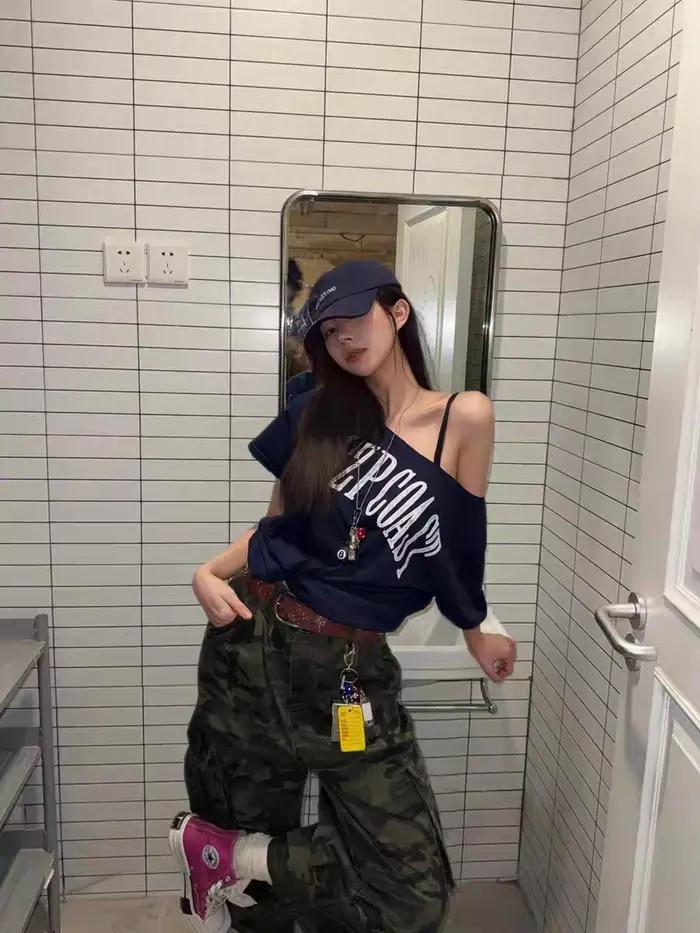 T-Shirt à épaules dénudées pour femmes, haut modelant le corps, ajusté, ajusté, courbe fine, amincis
