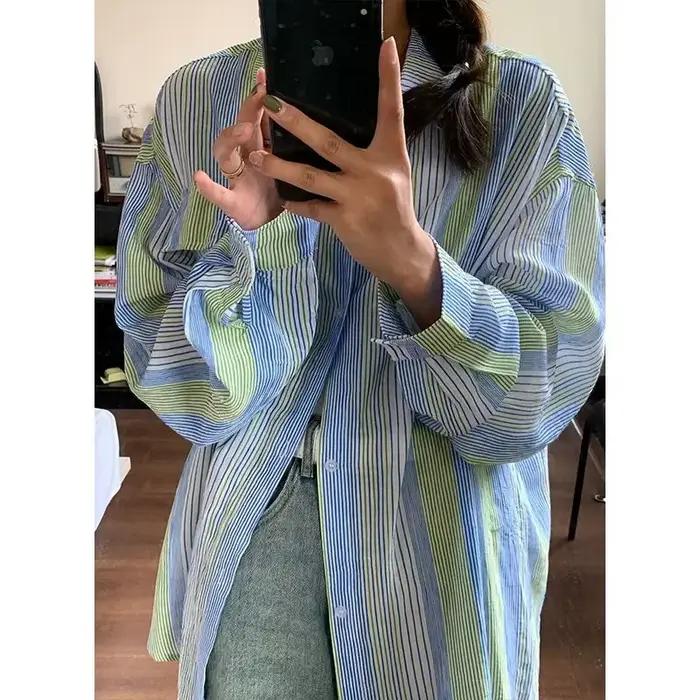 Chemise surdimensionnée à motif bleu vert pour femme – Chemisier ample à manches longues pour voyage