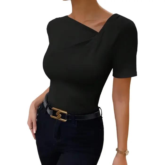 T-shirt pour femme à col asymétrique, manches courtes, froncé, en maille lisse, coupe ajustée, éléga