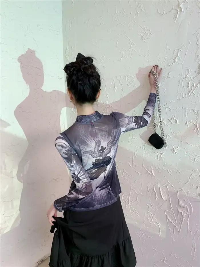 CHEERART Goth maille haut femmes tendance mode graphique t-shirts à manches longues col roulé voir à