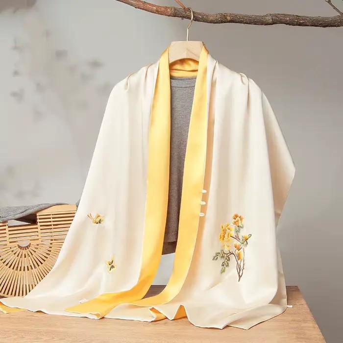 Écharpe en soie brodée à la main, soie de mûrier authentique, coffret cadeau haut de gamme, élégance