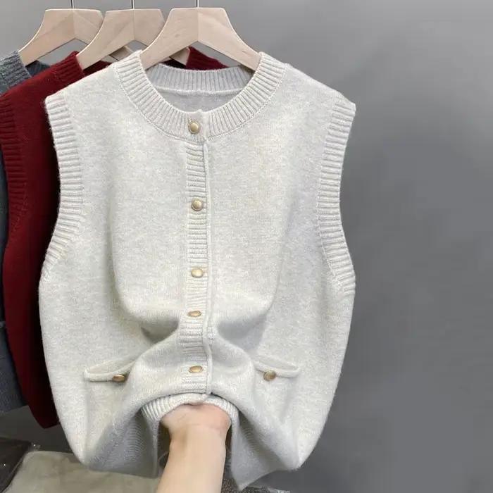 Nouveau Gilet sans Manches Femme Tendance Col Rond Tricoté à Boutonnage Simple Polyvalent Basique 2026