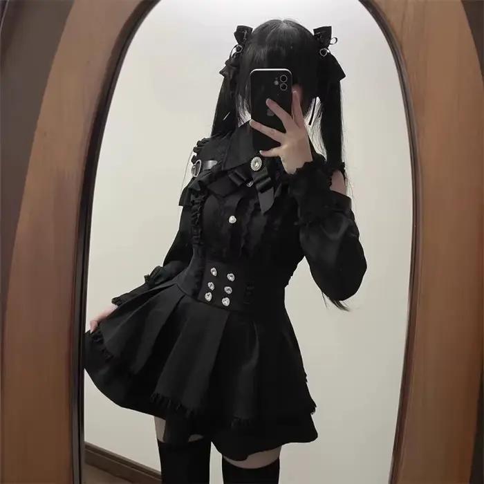 Ensemble deux pièces Yami Kawaii – Chemisier en dentelle et mini jupe