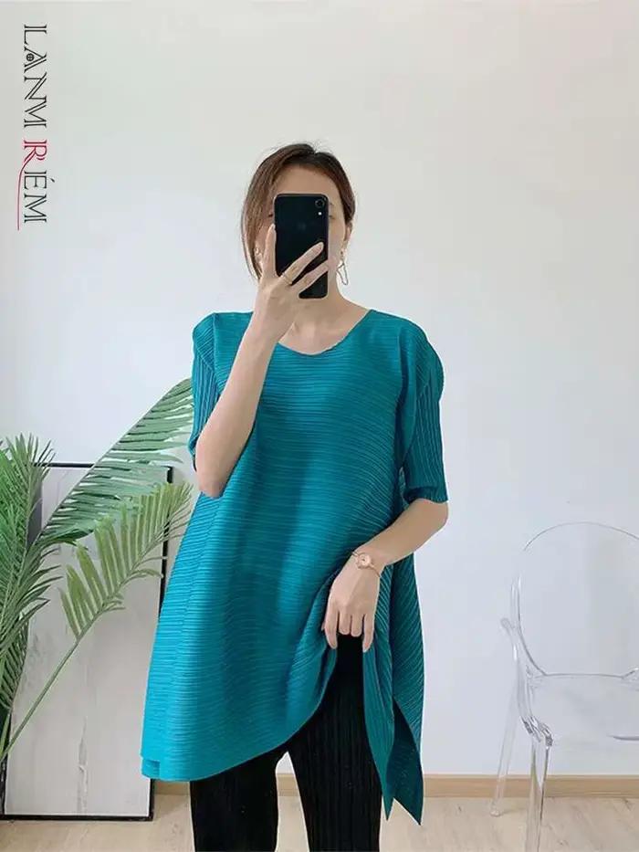 T-shirt plissé à col rond et manches courtes pour femme