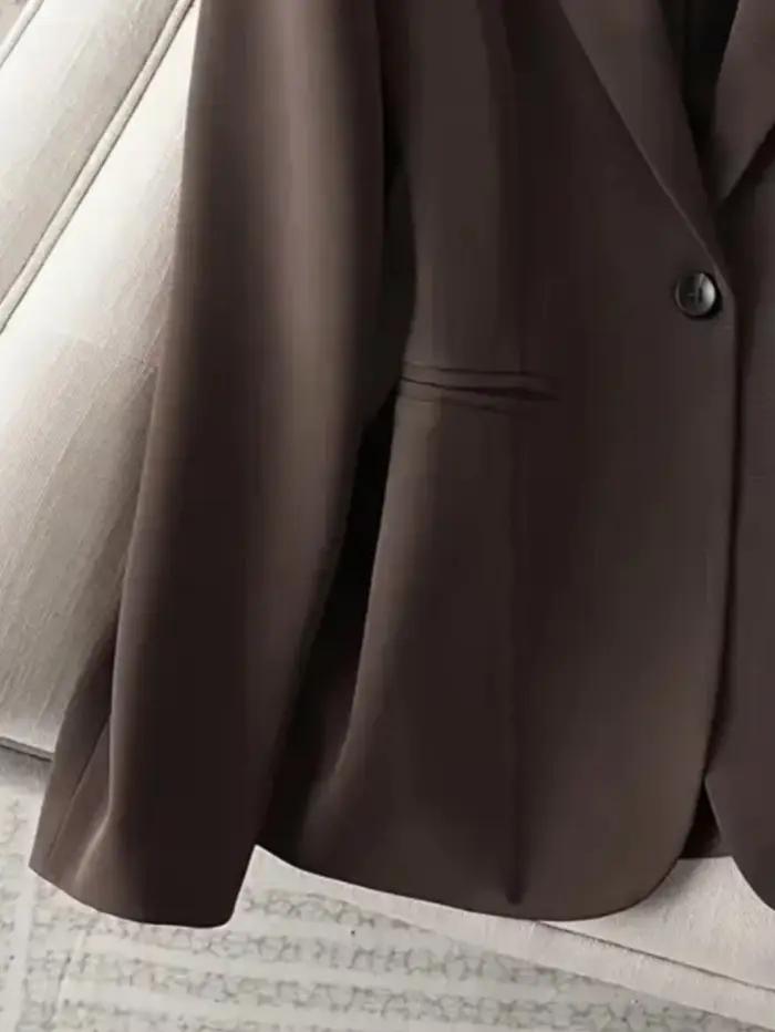 Blazer marron élégant pour femmes