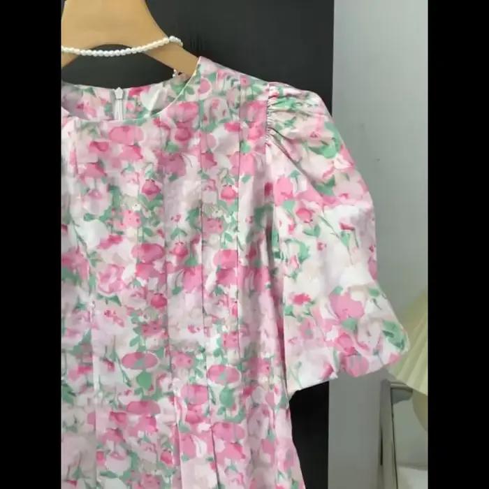 Chemisier rose imprimé fleuri pour femmes
