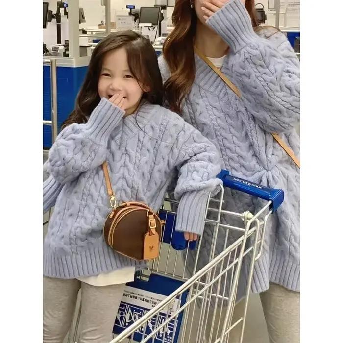 Pull en tricot pour mère et fille