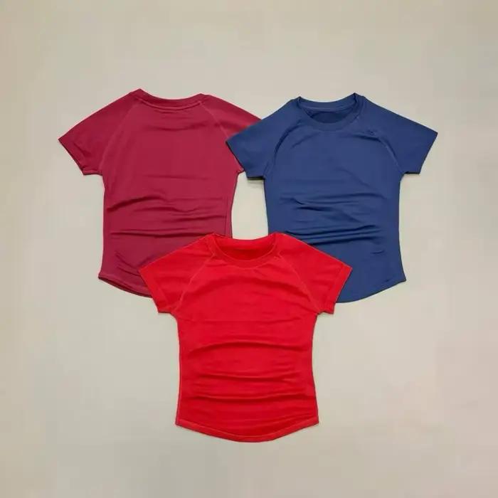T-shirt de sport pour femmes