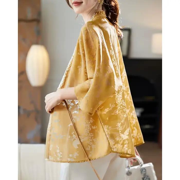 Élégant à lacets évider perles paillettes manches chauve-souris chemises femmes vêtements 2025 été nouveaux hauts amples bureau dame Blouses