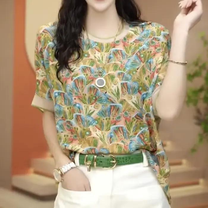 T-shirt à manches courtes pour femmes