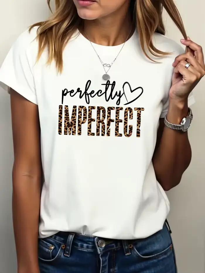 T-shirt graphique Perfectly Imperfect avec cœur d'amour