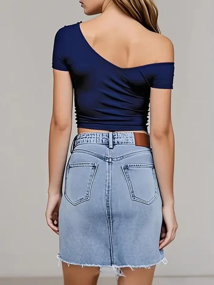 Bleu marine épaules dénudées à manches courtes t-shirt femmes coupe ajustée corps haut d'été femme Sexy t-shirts de base coréen Chic