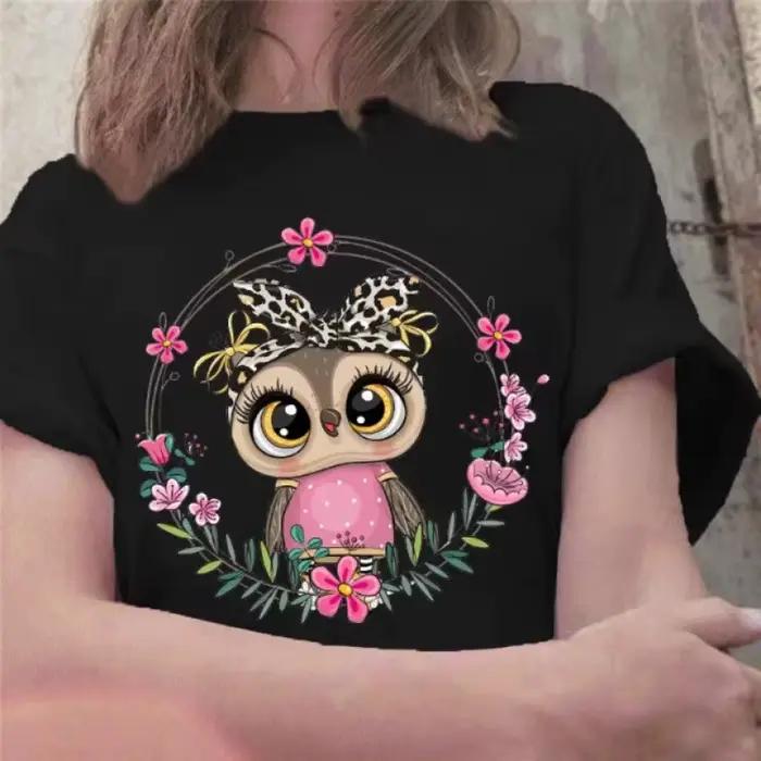 T-shirt à manches courtes pour femme, design vintage et dessin animé, confortable et élégant, idéal pour les sorties entre amis et les journées de travail