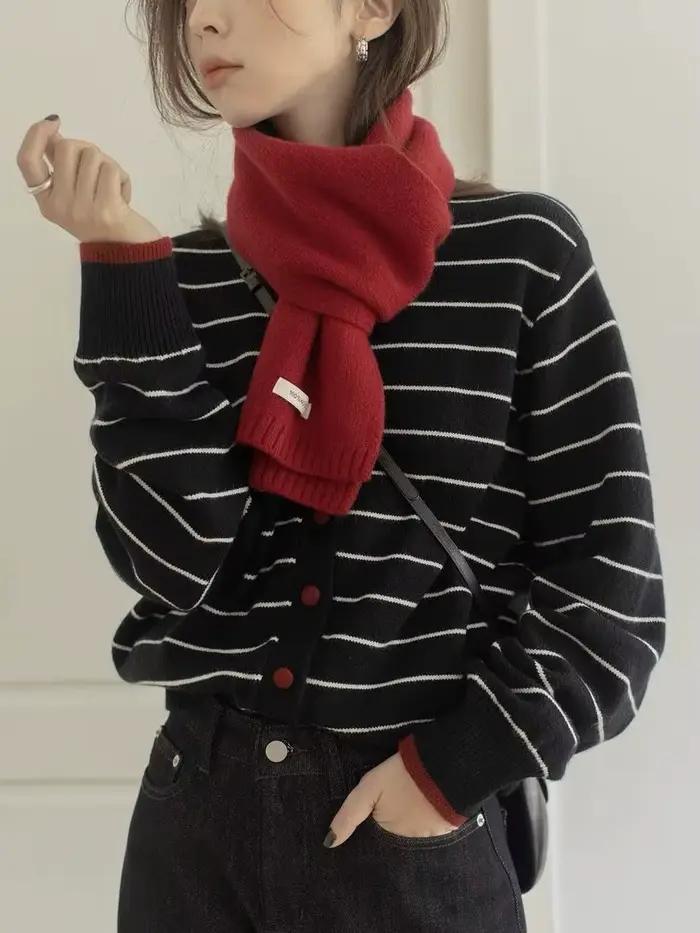Grand pull paresseux rayé tricoté pour femmes