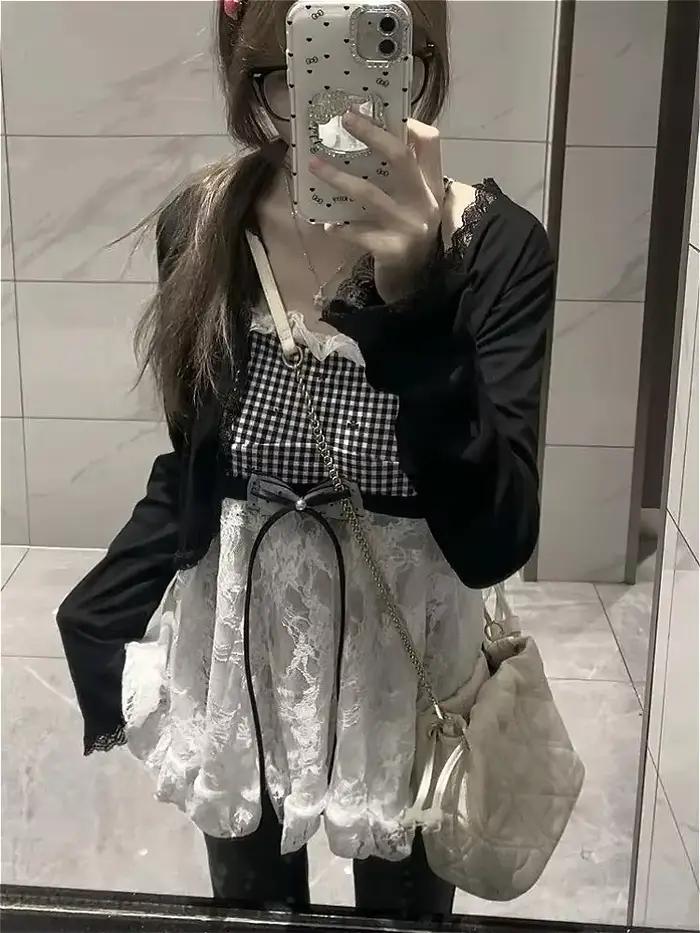 Ensemble deux pièces élégant et délicat pour femme