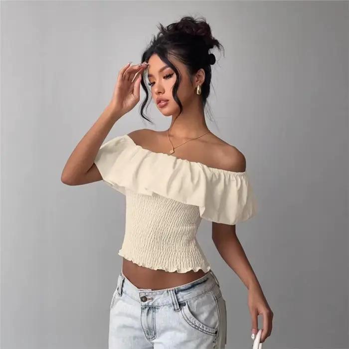 Haut asymétrique amincissant et cintré pour femme – Tendance mode féminine