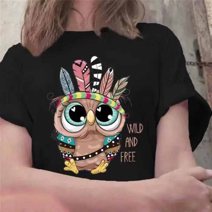 T-shirt à manches courtes pour femme, design vintage et dessin animé, confortable et élégant, idéal pour les sorties entre amis et les journées de travail