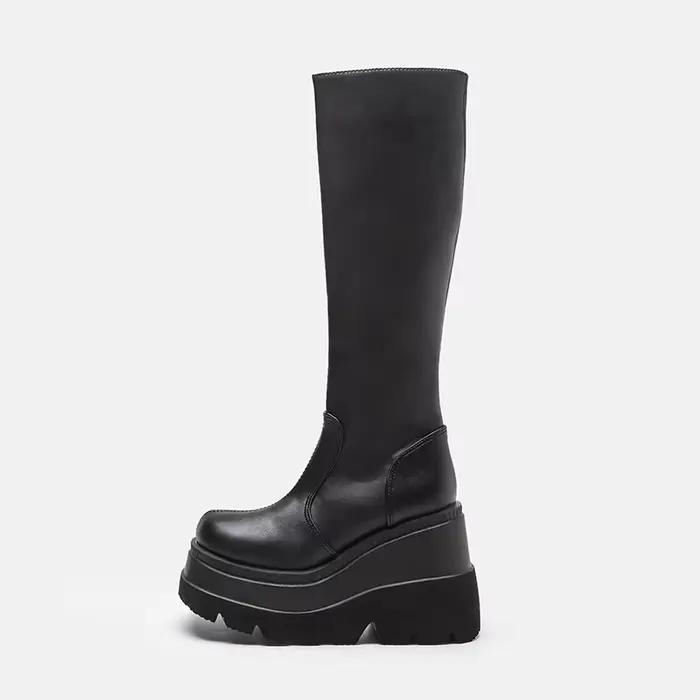 Bottes à talons inclinés pour femmes