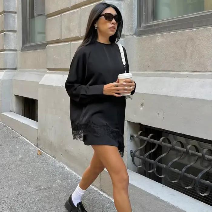 Chemise en dentelle asymétrique pour femme
