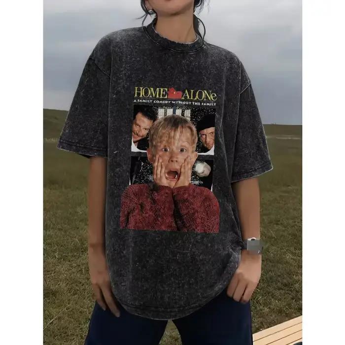 T-shirt graphique en coton pour femmes avec décoration de film de Noël, unisexuel et adaptable aux quatre saisons