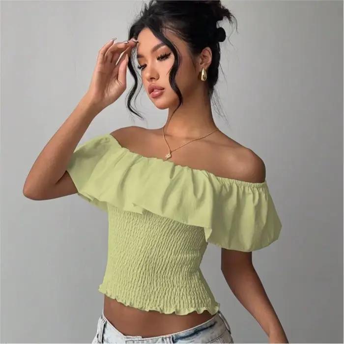 Haut asymétrique amincissant et cintré pour femme – Tendance mode féminine