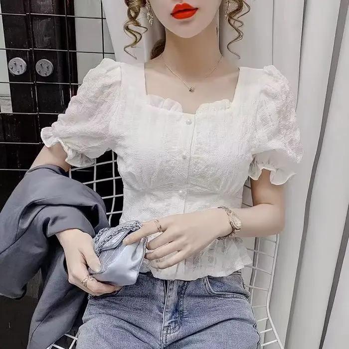 Haut à volants en polyester pour femmes, design décontracté, printemps été, taille moyenne, blanc ou noir, occasion spéciale, confort et élégance