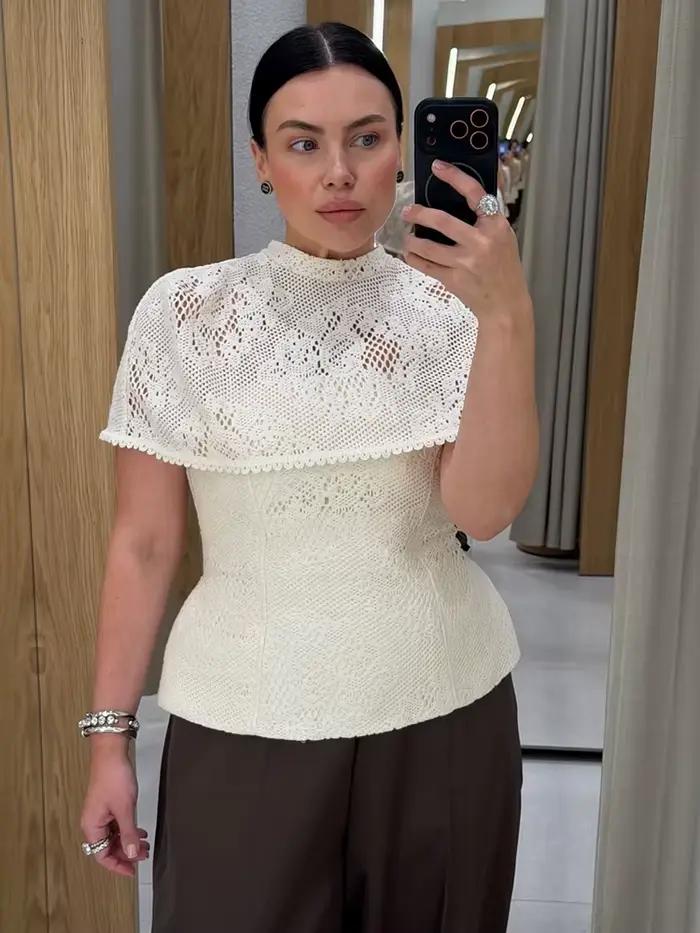 Chemisier Femme Élégant à Col Montant Style Corset en Dentelle au Crochet