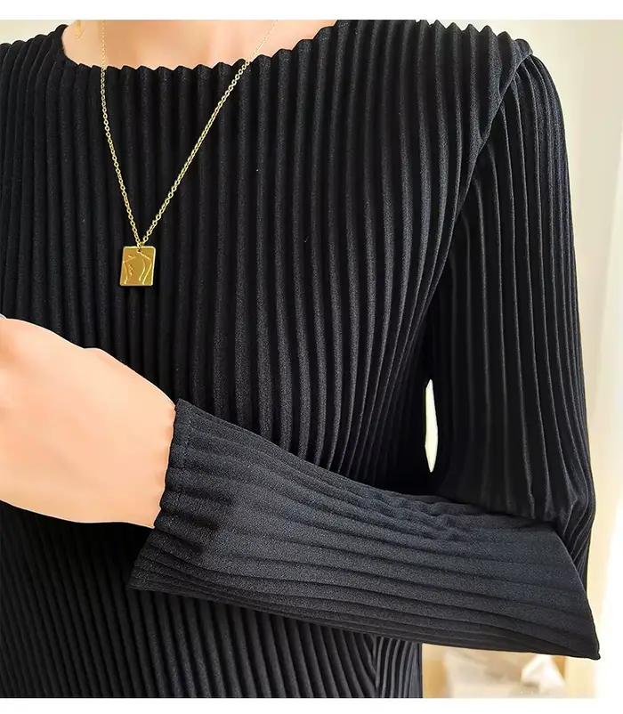Haut plissé classique en polyester pour femmes, mi-long, noir, adapté aux hanches, printemps automne, occassions spéciales
