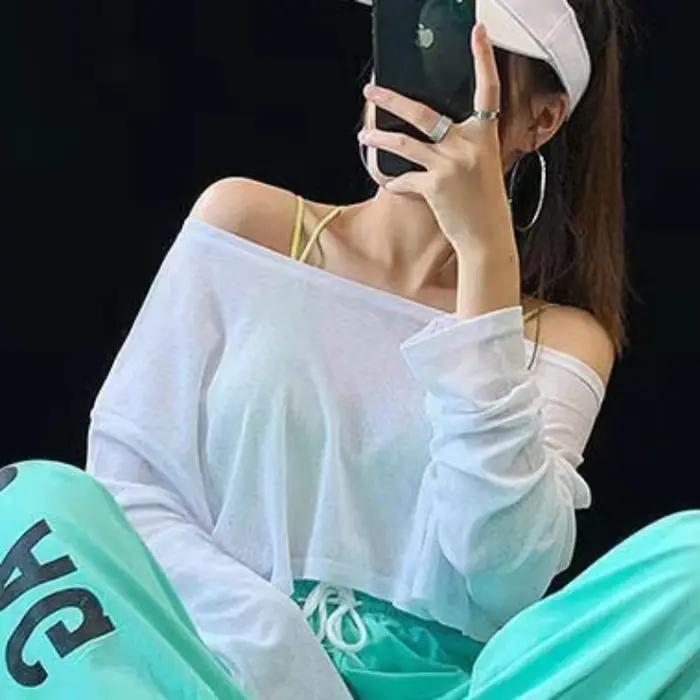T-shirts Femmes Sheer Hotsweet Streetwear Col Incliné Décontracté Lâche Printemps Mode Style Coréen Femme Récolte Hauts Sexy Simple Quotidien