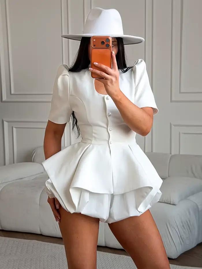 Hauts pour femmes à découpes en forme de cœur
