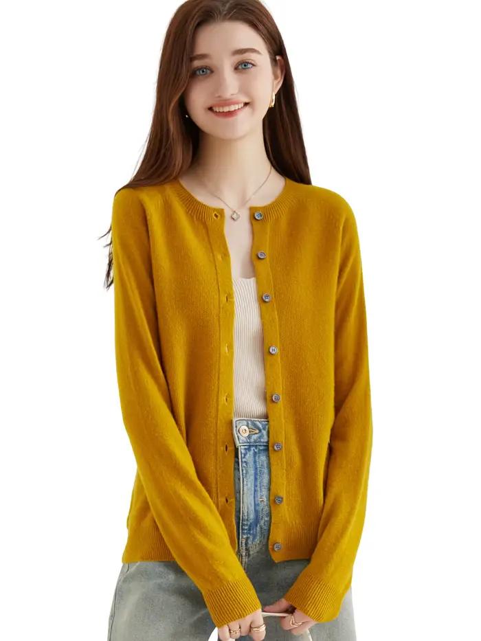 Cardigan en laine mérinos 100% pour femmes, décontracté et vintage, pour le confort quotidien et les occasions spéciales