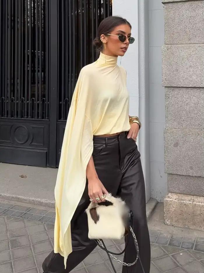 HH Femme 2026 Printemps Mode Haut Polyvalent à Col Montant et Drapé Asymétrique Chic Élégant Coupe Slim Style Urbain Décontracté pour le Quotidien