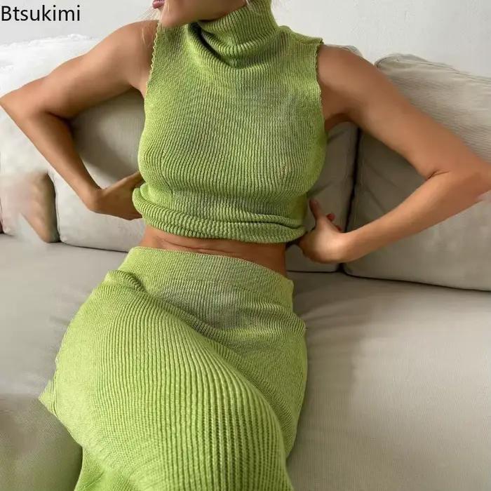 Ensembles hauts tricotés sans manches à col montant et jupes longues pour femmes