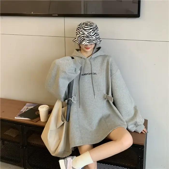 Sweat-shirt à capuche en molleton pour femme