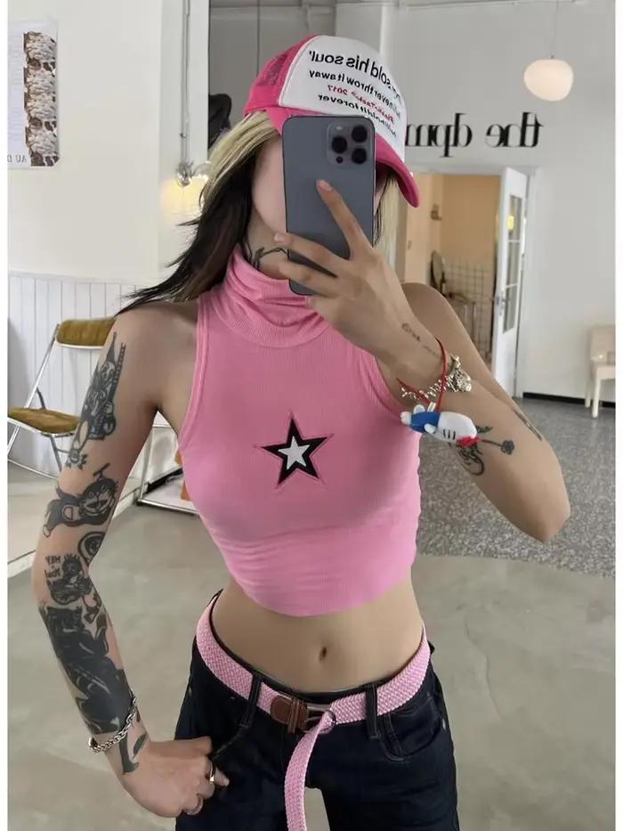 KOSAHIKI – T-shirt moulant à col roulé pour femmes