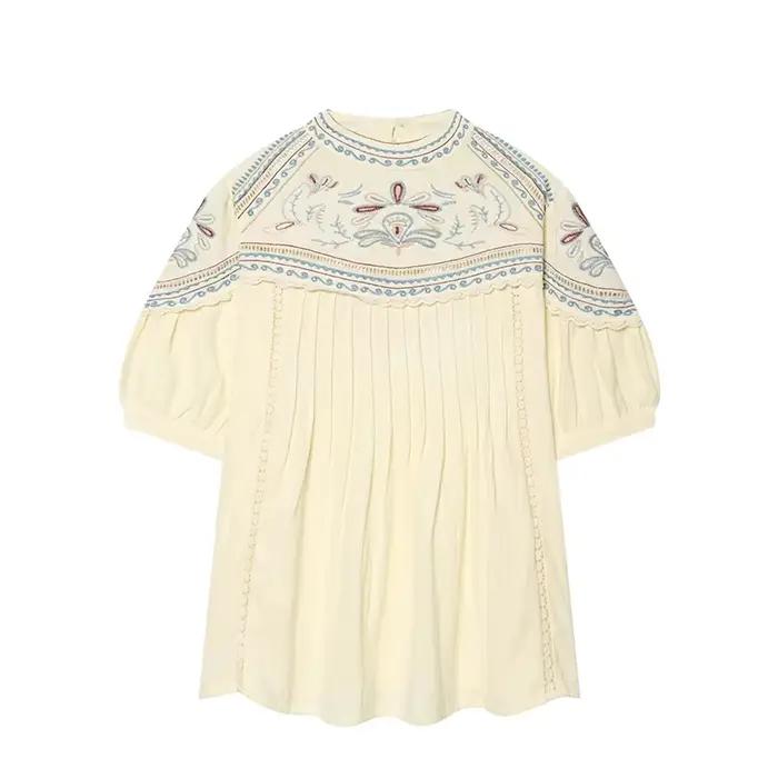 DUOPERI – chemisier plissé brodé beige pour femmes