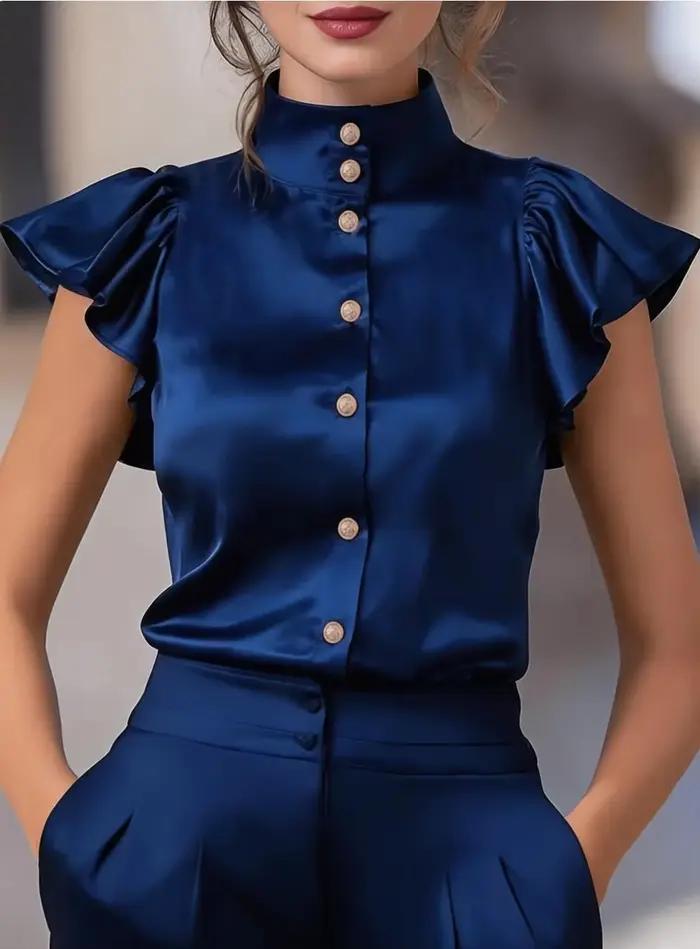Chemise en satin à col montant