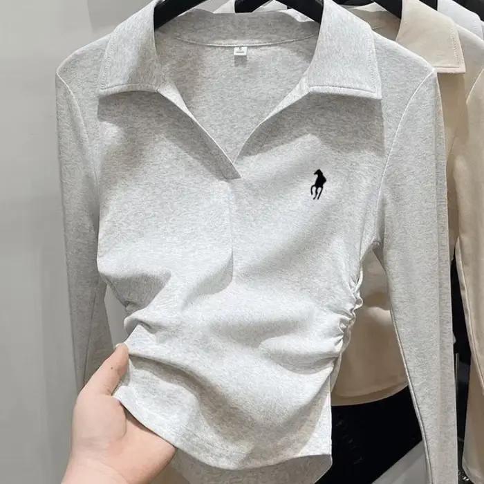 Col Polo Broderie Plissée Hauts Courts Printemps Automne Femme Junior Décontracté Polyester Blanc Gris Noir Occasion Spéciale
