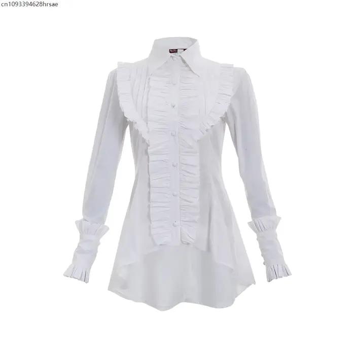 Chemise victorienne, costume plissé