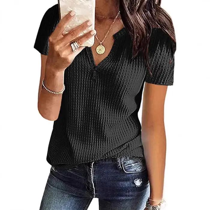 T-shirt manches courtes col en v pour femme