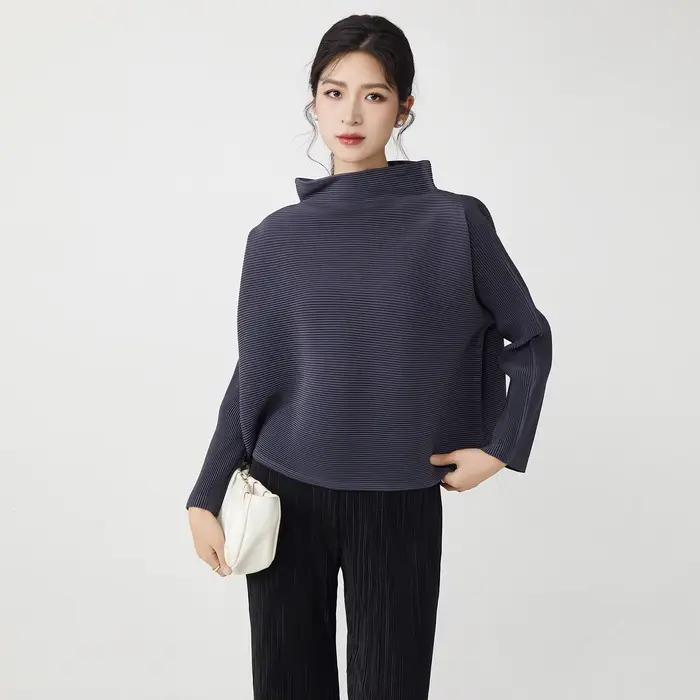 Miyake plissé couleur unie Blouse 2025 printemps nouveau col mi-haut ample grande taille mince à la mode T-shirt