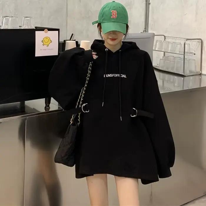 Sweat-shirt à capuche en molleton pour femme