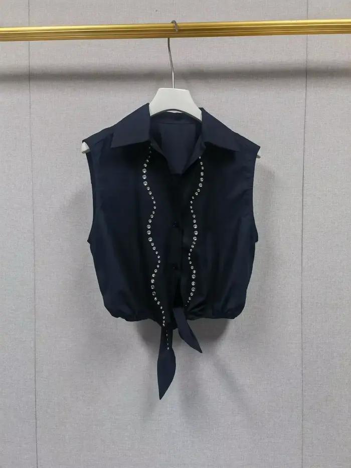 Ensemble haut sans manches à nœud à la taille et jupe midi évasée pour femme