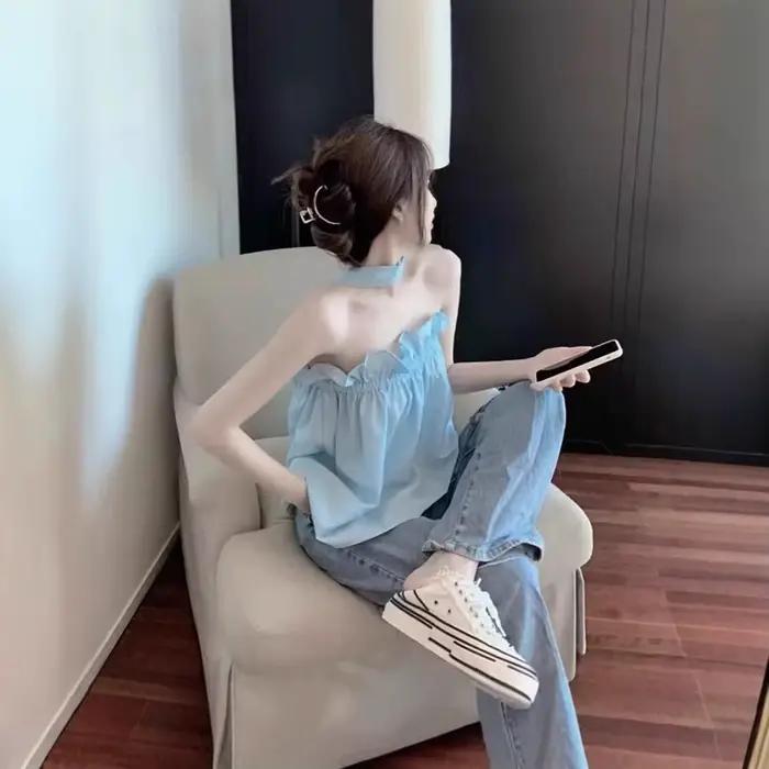 Débardeur asymétrique en polyester léger pour femme, design moderne et confortable, pour les activités sportives et les sorties quotidiennes