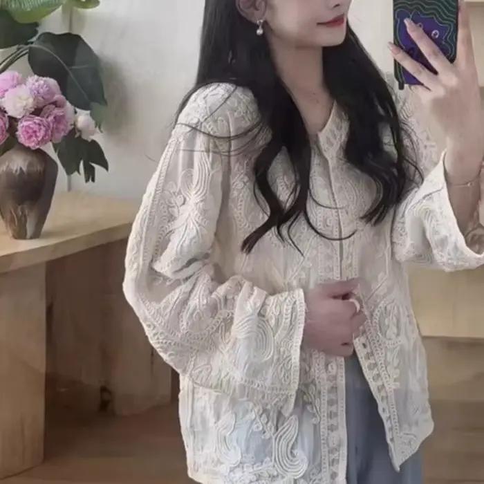 Femmes printemps été brodé polyvalent coupe ample petit haut Style français chemisier Cardigan