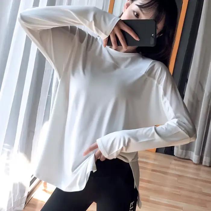 Haut de sport à manches longues pour femme