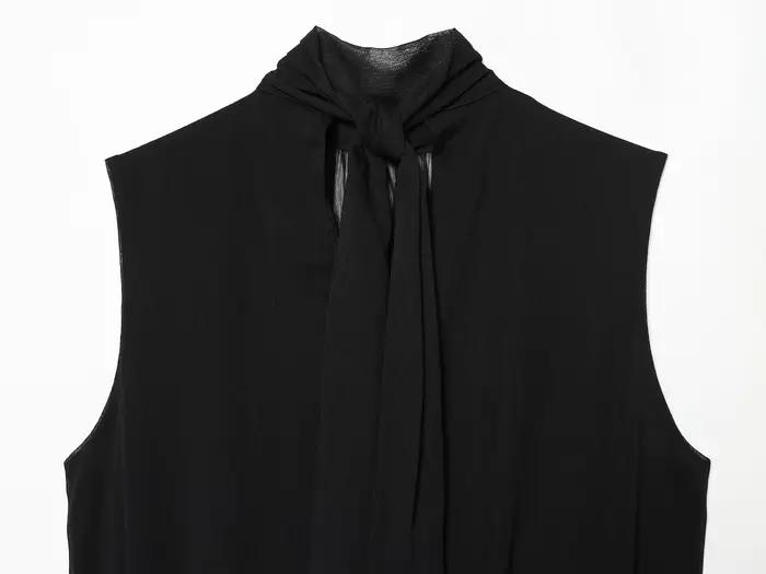Hauts drapés noirs pour femmes