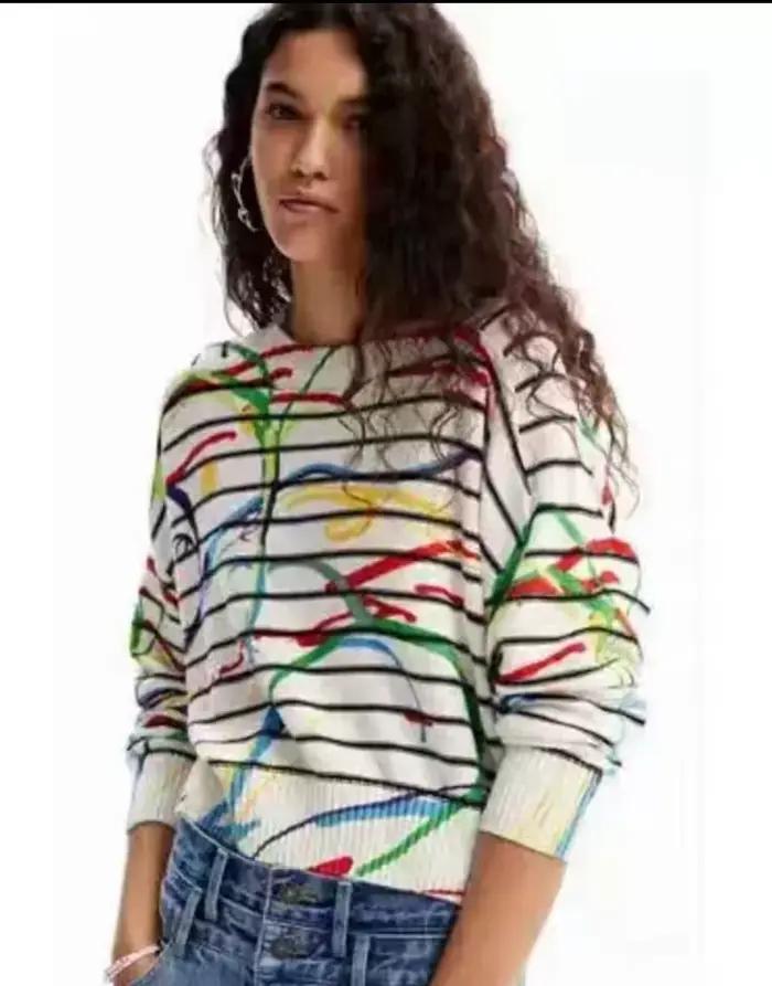 Pull tricoté élastique à manches longues et col rond pour femme