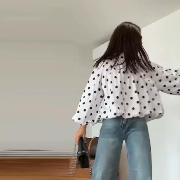 Chemisier ample dos nu à pois pour femme